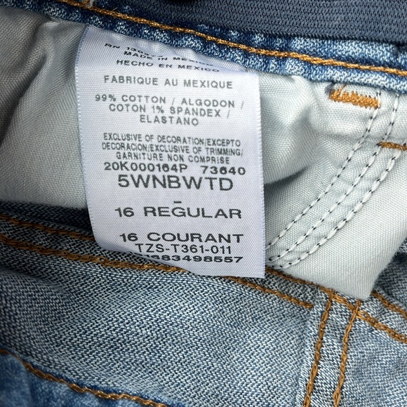 Wrangler Straight Fit Jean Shorts - Picture 5 of 14